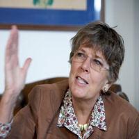 Prue Leith, hospital catering standards, images