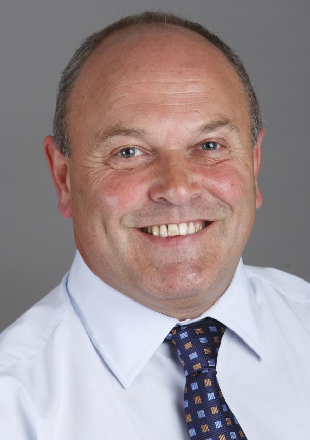 Phil Hooper: 40 years with Sodexo Phil Hooper Sodexo Gardner Merchant brands communications