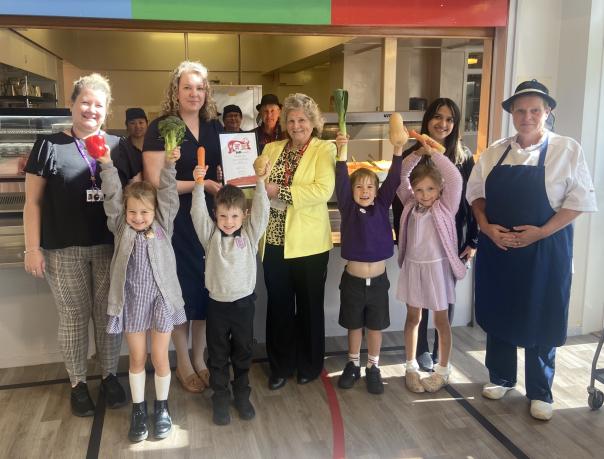 Midlothian Council gains bronze accolade for serving healthy school meals