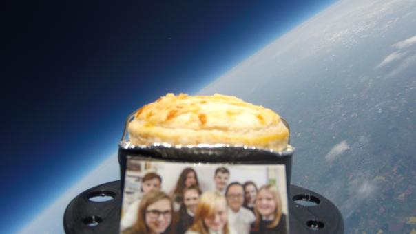 School children and Wrights send pie to space