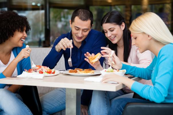 University of Portsmouth to provide students with free meals 
